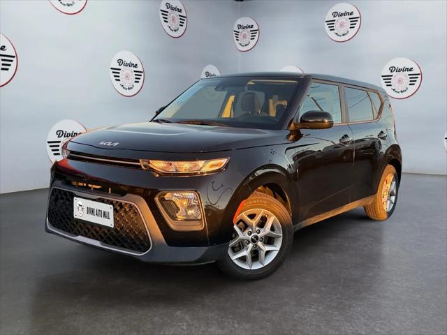 2022 Kia Soul LX for sale in Fontana, CA