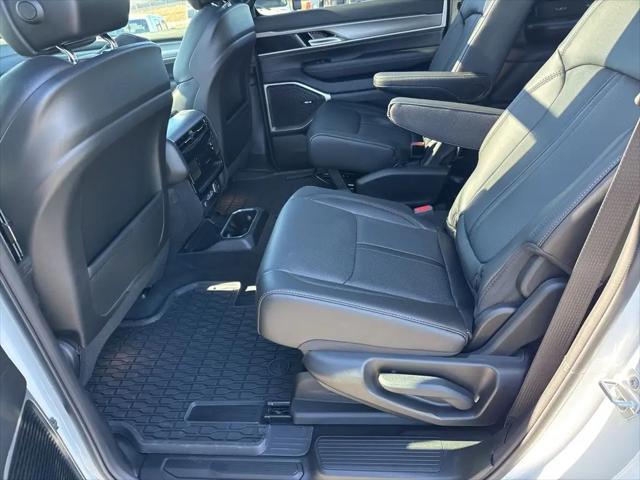 2026 Jeep Grand Wagoneer 4x4