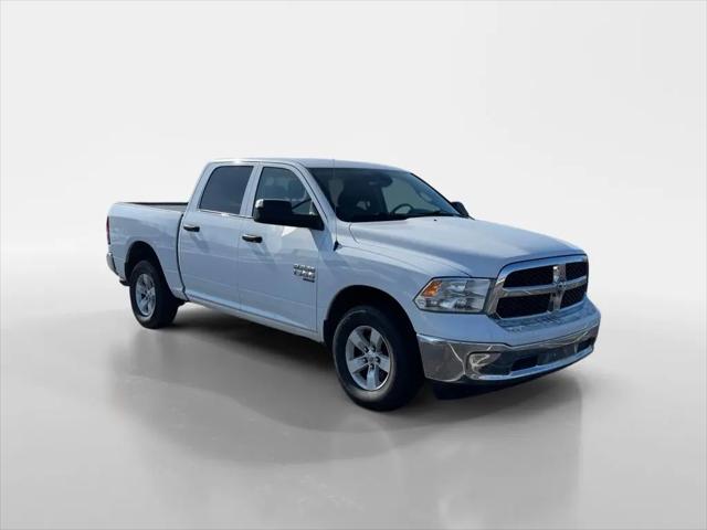 2023 Ram 1500 Classic SLT Crew Cab 4x4 5'7" Box