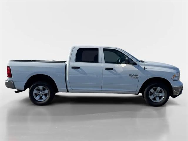 2023 Ram 1500 Classic SLT Crew Cab 4x4 5'7" Box