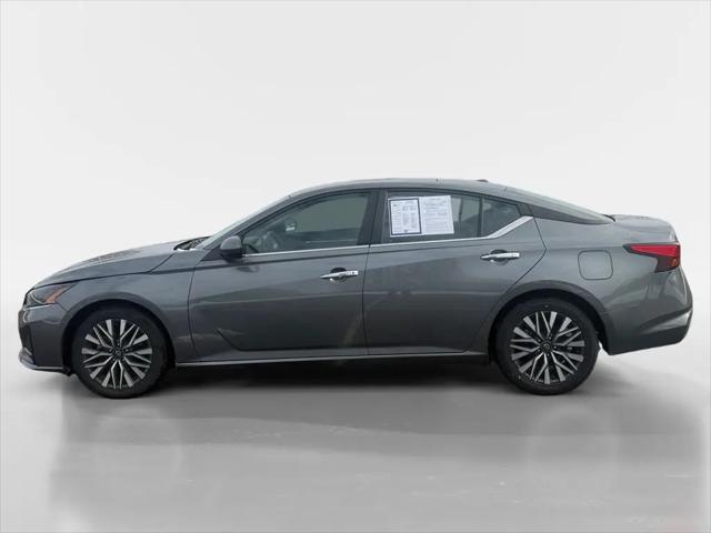 2023 Nissan Altima SV FWD