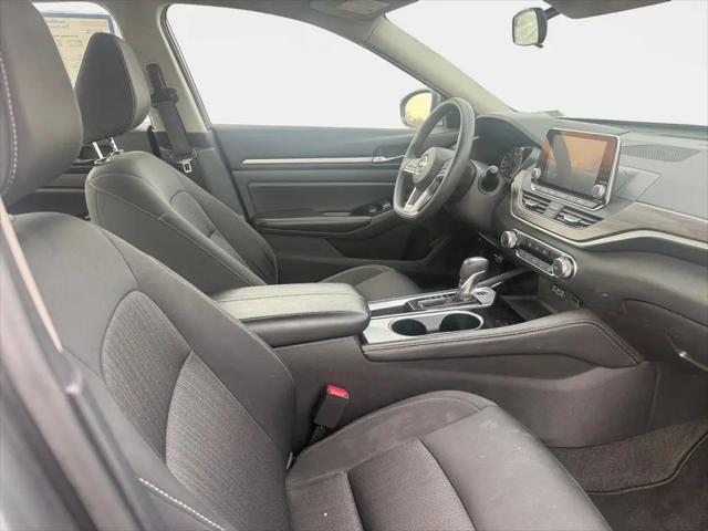 2023 Nissan Altima SV FWD