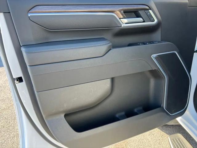 2025 Chevrolet Silverado 2500HD 4WD Crew Cab Standard Bed LT