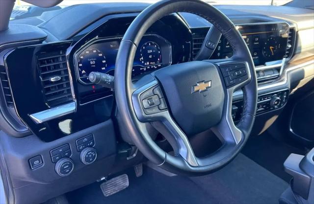 2025 Chevrolet Silverado 2500HD 4WD Crew Cab Standard Bed LT