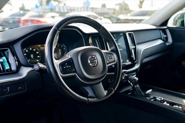 2018 Volvo XC60 T5 Momentum