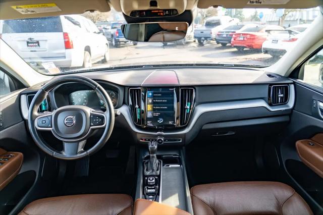 2018 Volvo XC60 T5 Momentum