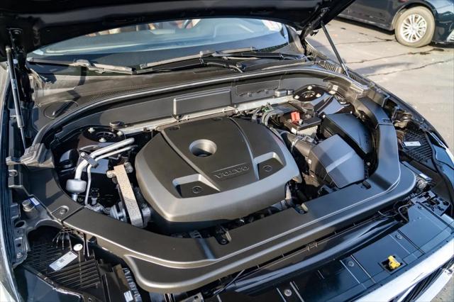 2018 Volvo XC60 T5 Momentum