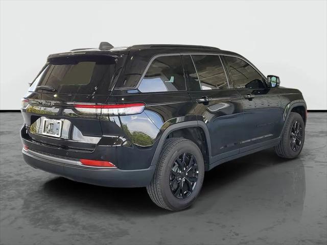 2026 Jeep Grand Cherokee Altitude 4x4
