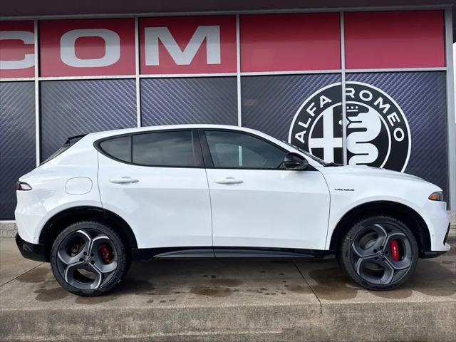 2026 Alfa Romeo Tonale Veloce AWD