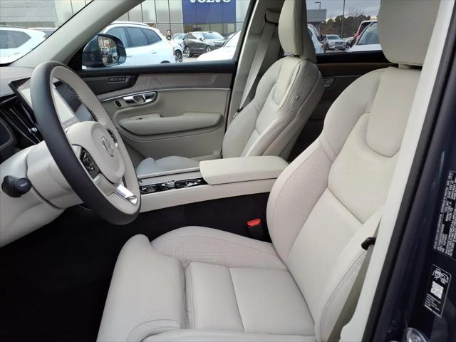 2026 Volvo XC90 Ultra, B6 AWD Gas (mild hybrid), Gasoline, Bright, 7 Seats