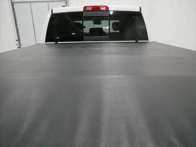 2019 Ram 1500 Classic SLT Crew Cab 4x4 6'4" Box