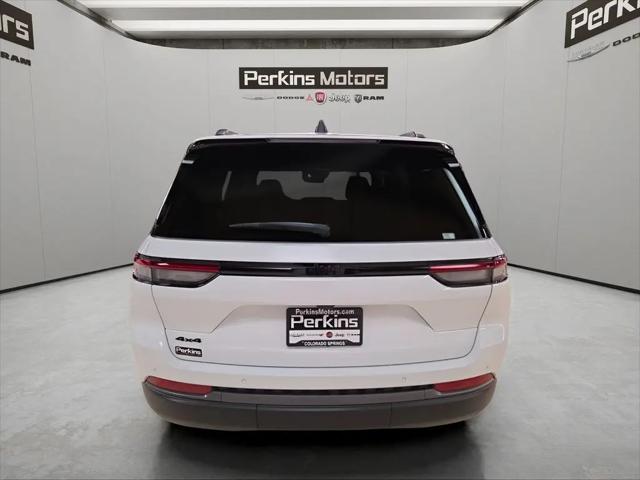 2026 Jeep Grand Cherokee Altitude 4x4