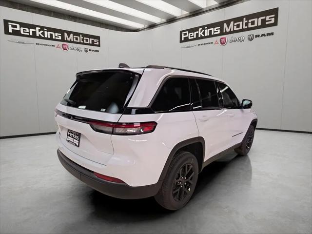 2026 Jeep Grand Cherokee Altitude 4x4