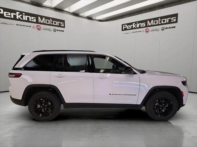 2026 Jeep Grand Cherokee Altitude 4x4