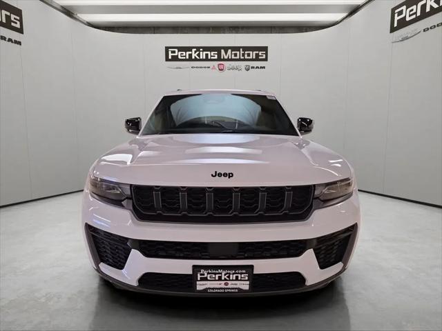 2026 Jeep Grand Cherokee Altitude 4x4