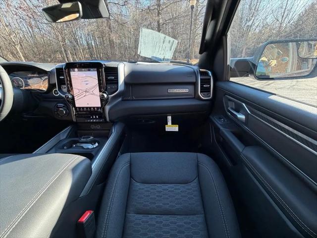 2026 Ram 1500 Big Horn Crew Cab 4x4 5'7" Box
