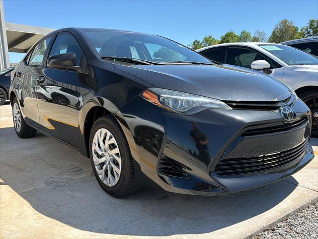 Used 2019 Toyota Corolla LE with VIN 5YFBURHE7KP870497 for sale in Lake Charles, LA