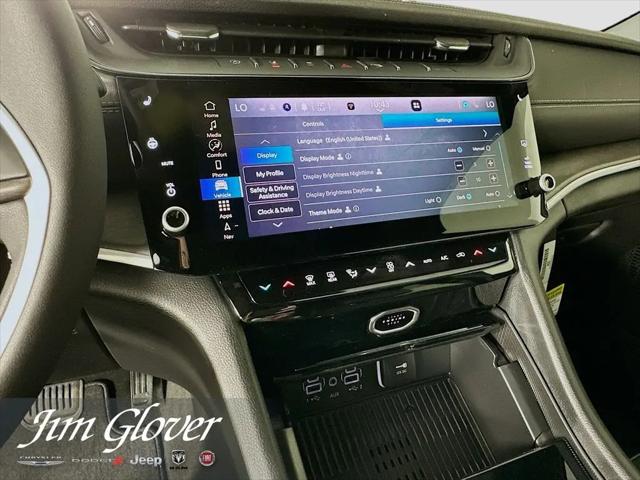 2026 Jeep Grand Cherokee Altitude 4x4