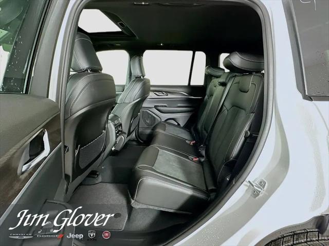 2026 Jeep Grand Cherokee Altitude 4x4
