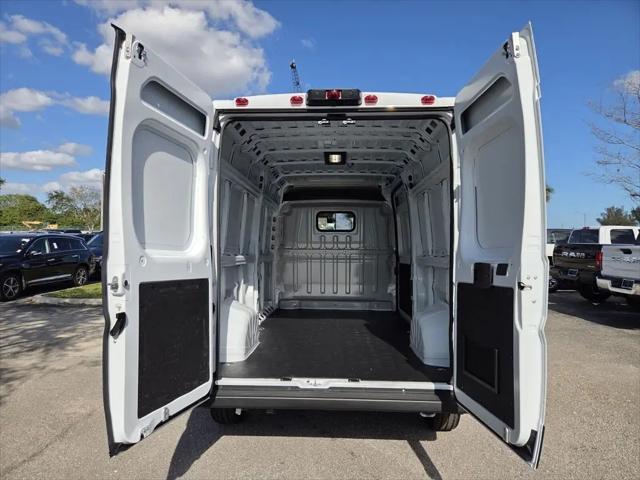 2026 Ram ProMaster 2500 Cargo Van Tradesman High Roof 159" WB w/Pass Seat
