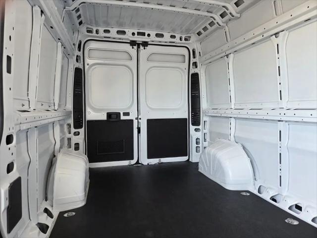 2026 Ram ProMaster 2500 Cargo Van Tradesman High Roof 159" WB w/Pass Seat