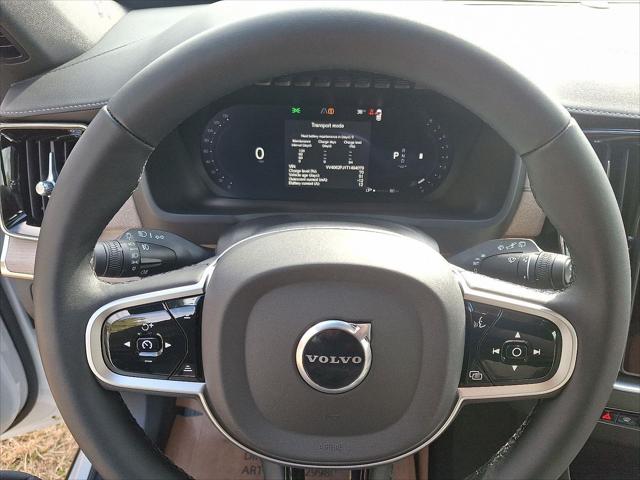 2026 Volvo XC90 Core, B6 AWD Gas (mild hybrid), Gasoline, Bright, 7 Seats