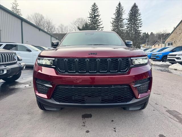 2025 Jeep Grand Cherokee Altitude X 4x4