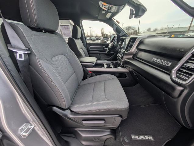 2022 RAM 1500 Big Horn Crew Cab 4x4 64 Box