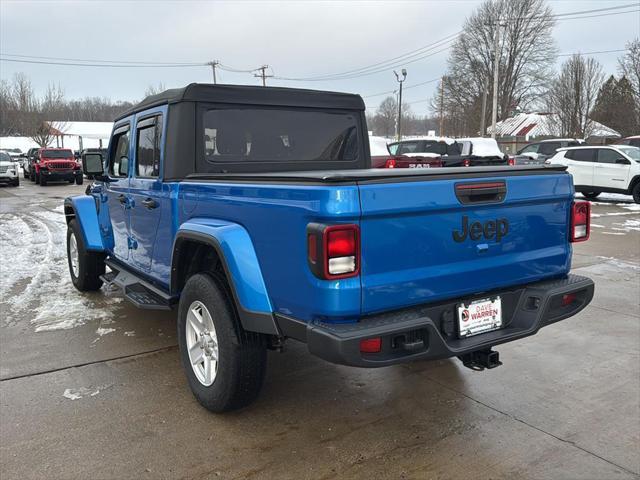 2022 Jeep Gladiator Sport S 4x4