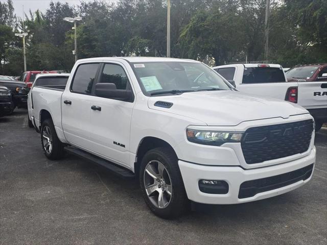 2025 RAM 1500 Tradesman Crew Cab 4x2 57 Box