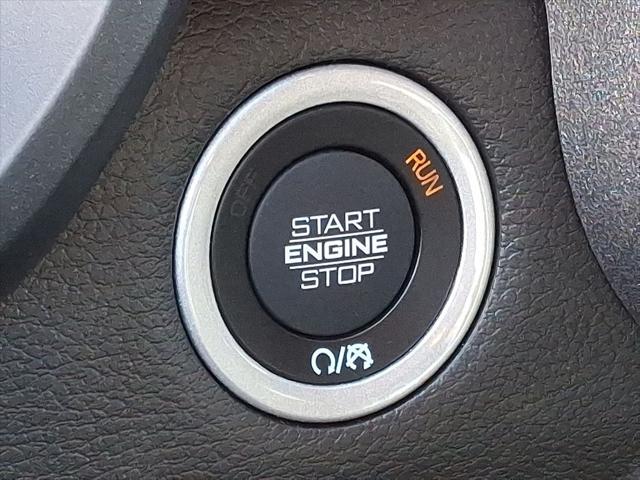 2025 Ram 1500 Tradesman Crew Cab 4x4 5'7" Box