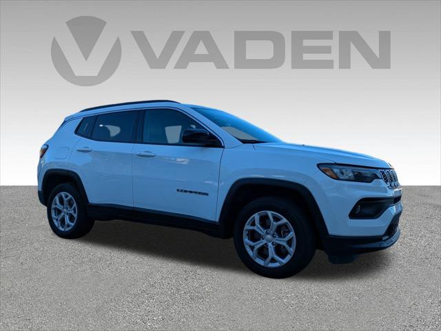 2024 Jeep Compass Latitude 4x4 2024 Jeep Compass Latitude 4x4