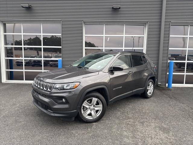 2022 Jeep Compass Latitude FWD