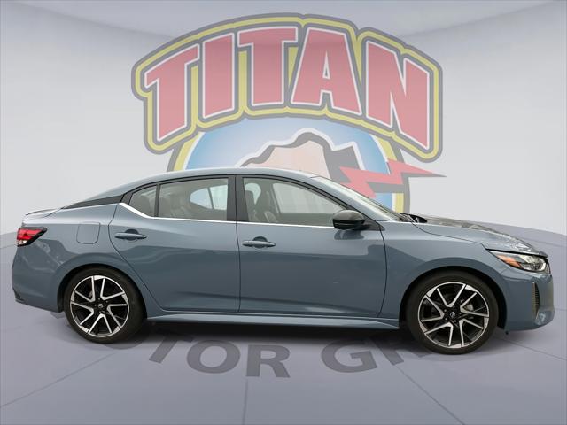 2024 Nissan Sentra SR Xtronic CVT [1]