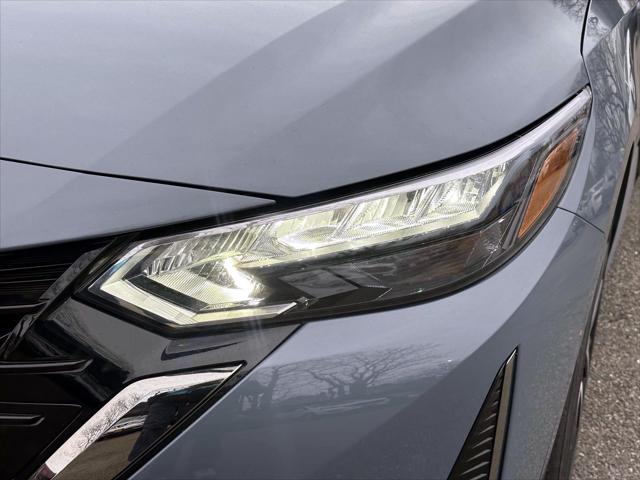 2024 Nissan Sentra SR Xtronic CVT [11]