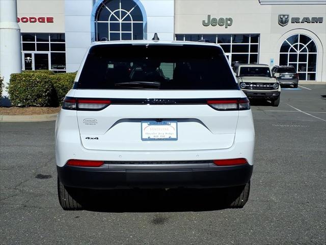 2026 Jeep Grand Cherokee Altitude 4x4