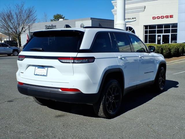 2026 Jeep Grand Cherokee Altitude 4x4
