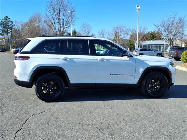 2026 Jeep Grand Cherokee Altitude 4x4