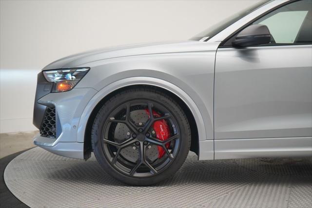 2026 Audi RS Q8 performance quattro tiptronic