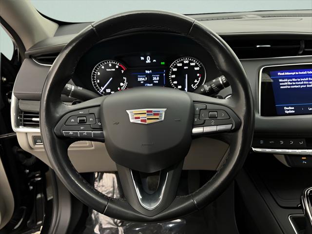 2023 Cadillac XT4 AWD Premium Luxury