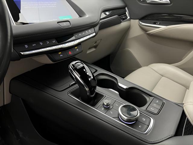 2023 Cadillac XT4 AWD Premium Luxury