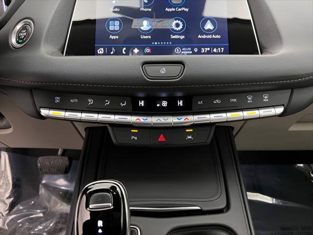 2023 Cadillac XT4 AWD Premium Luxury