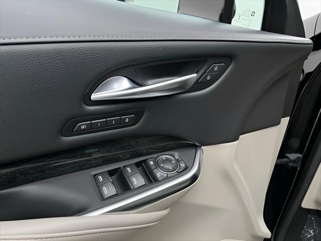 2023 Cadillac XT4 AWD Premium Luxury