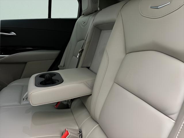 2023 Cadillac XT4 AWD Premium Luxury