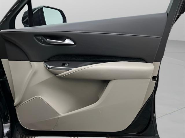 2023 Cadillac XT4 AWD Premium Luxury