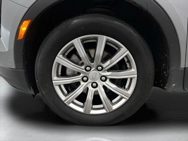 2023 Cadillac XT4 AWD Premium Luxury