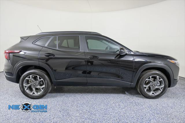 2025 Chevrolet Trax FWD LT