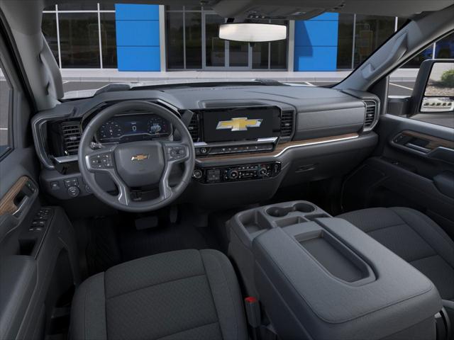 2026 Chevrolet Silverado 2500HD Crew Cab, Standard Bed, LT, 4WD