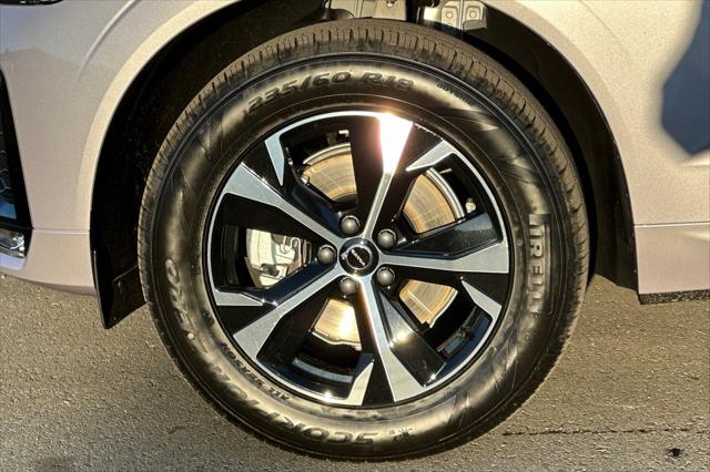 2026 Volvo XC60 B5 Core