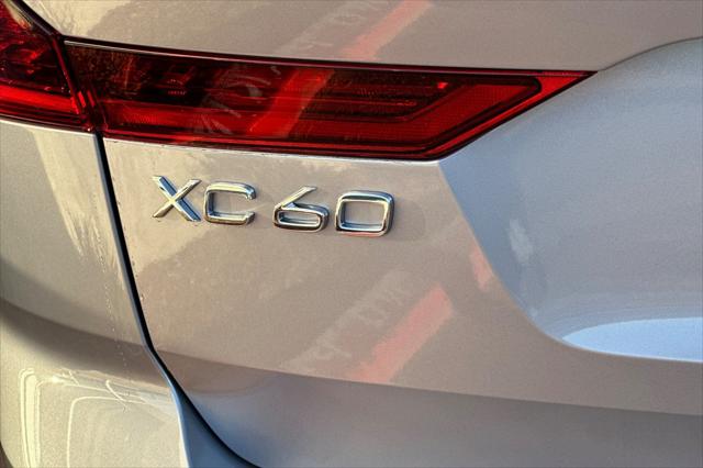 2026 Volvo XC60 B5 Core